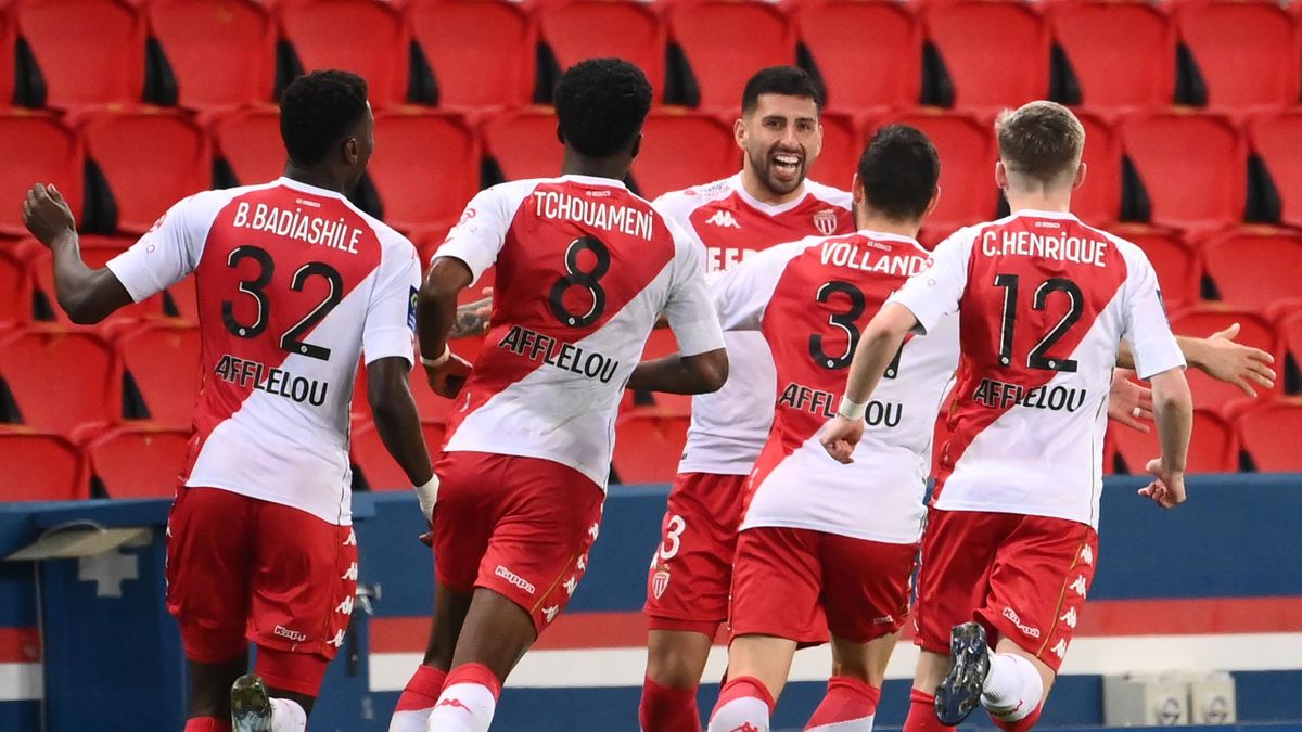 La joie des Monégasques après le but de Guillermo Maripan lors de PSG - AS Monaco (0-2) en Ligue 1