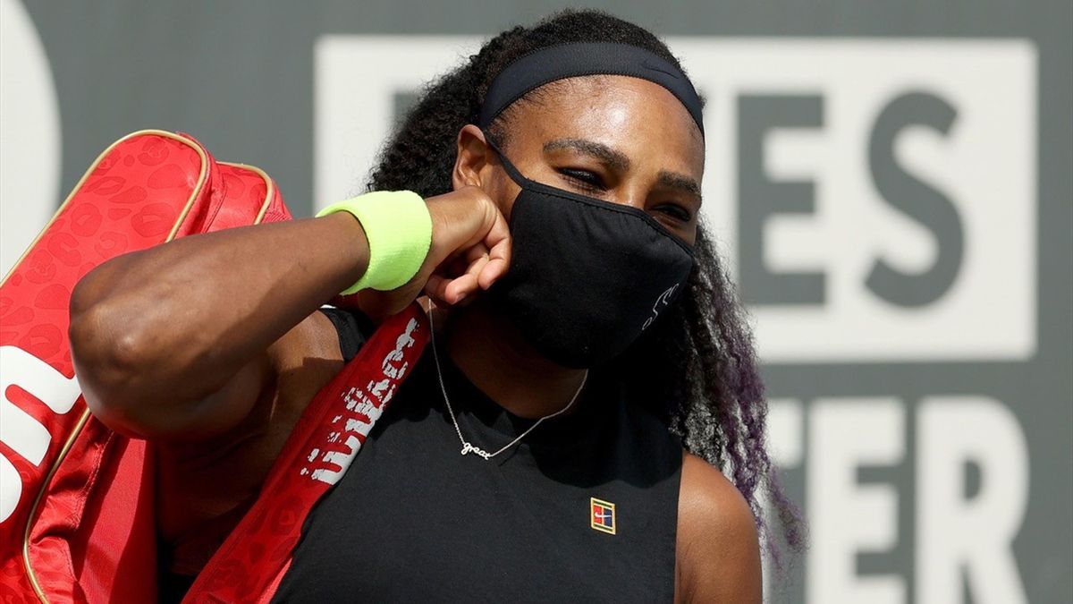 Serena Williams met gezichtsmasker