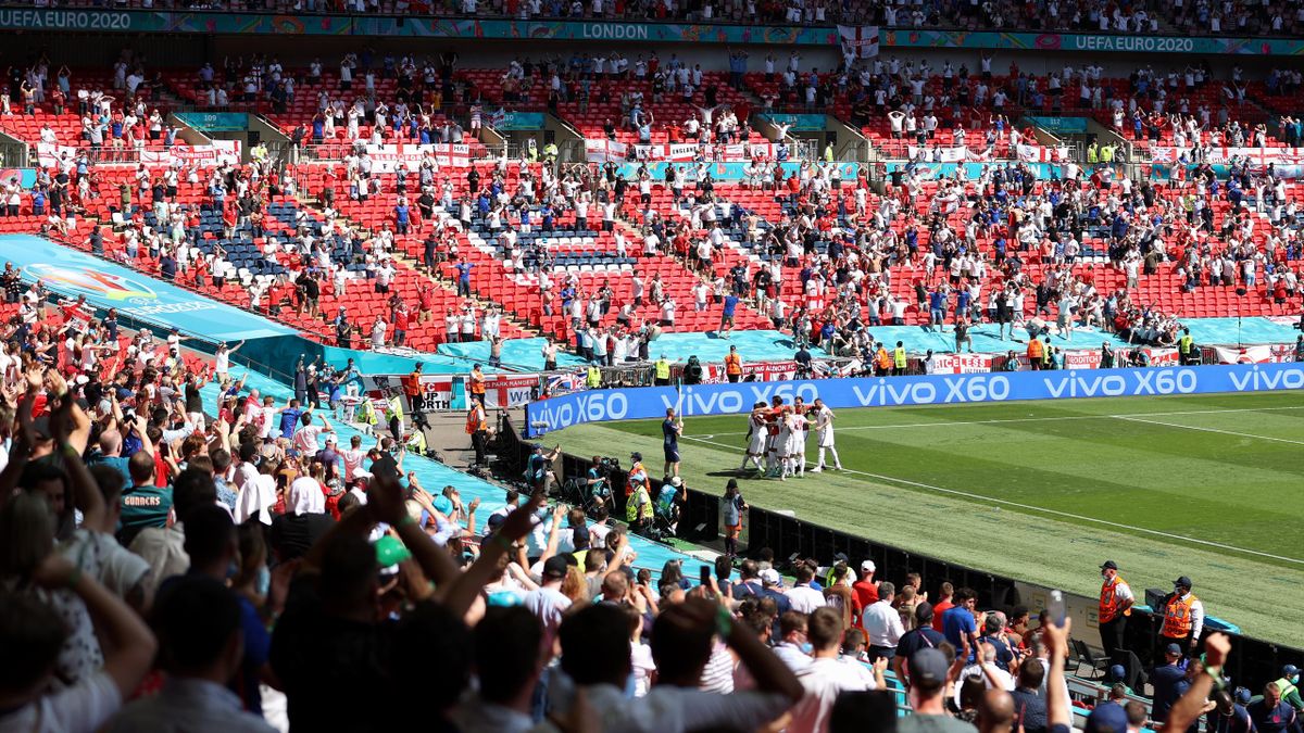 Uefa Mozhet Zabrat U Londona Final Evro 2020 I Otdat Budapeshtu The Times Eurosport