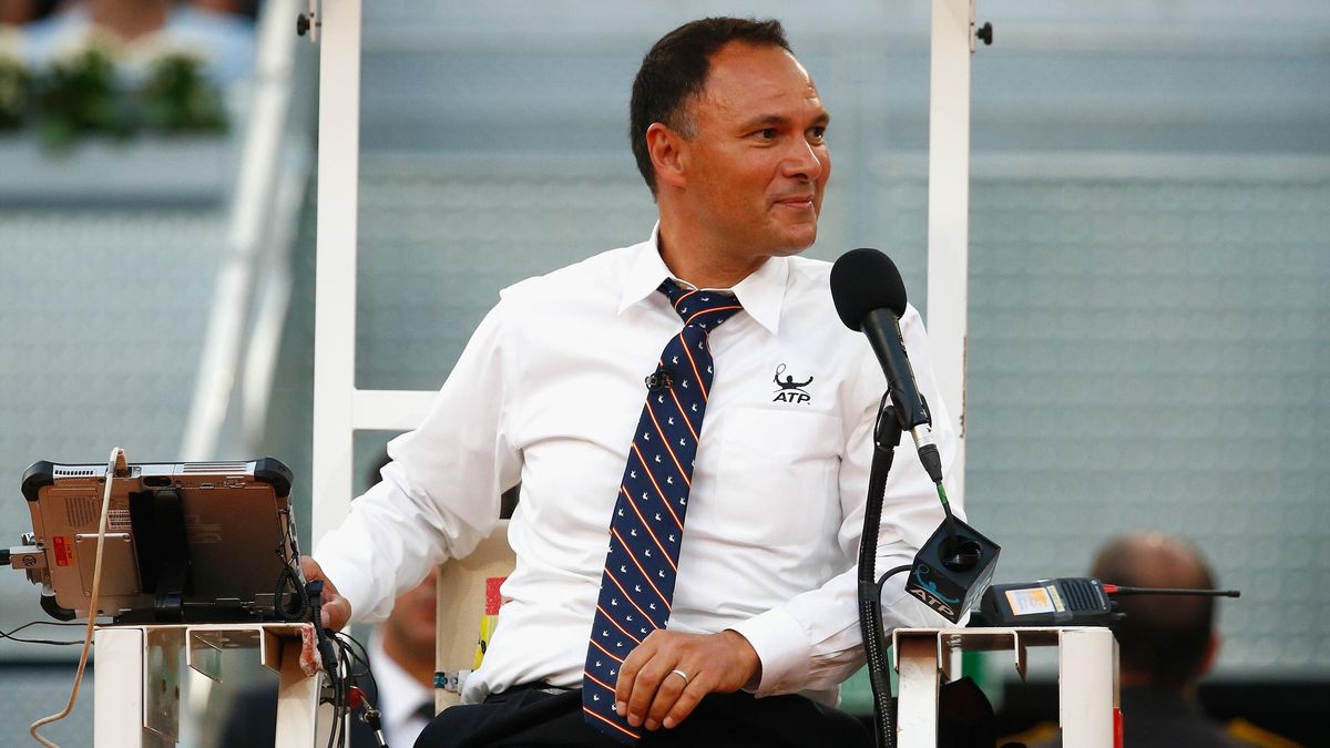 Après Kyrgios-Herbert, Lahyani va continuer à arbitrer, même s'il a ...