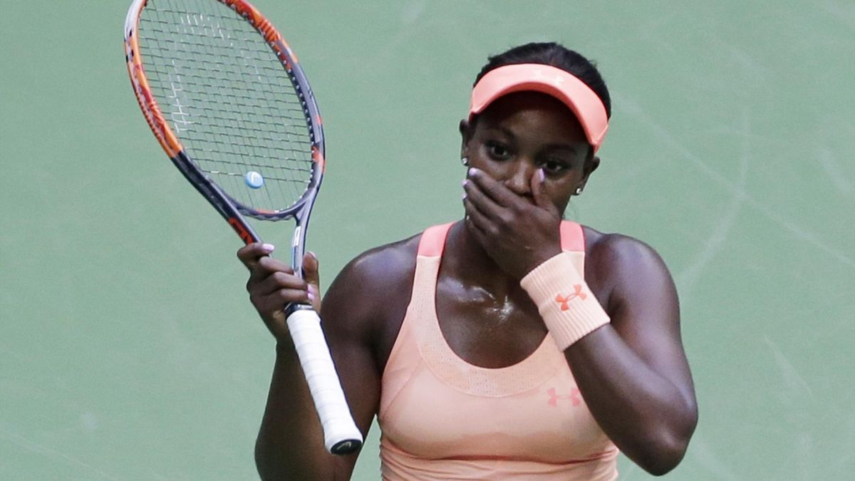 Sloane Stephens, of the United States, reacts after beating Madison Keys, of the United States, in the women's singles final of the U.S. Open tennis tournament