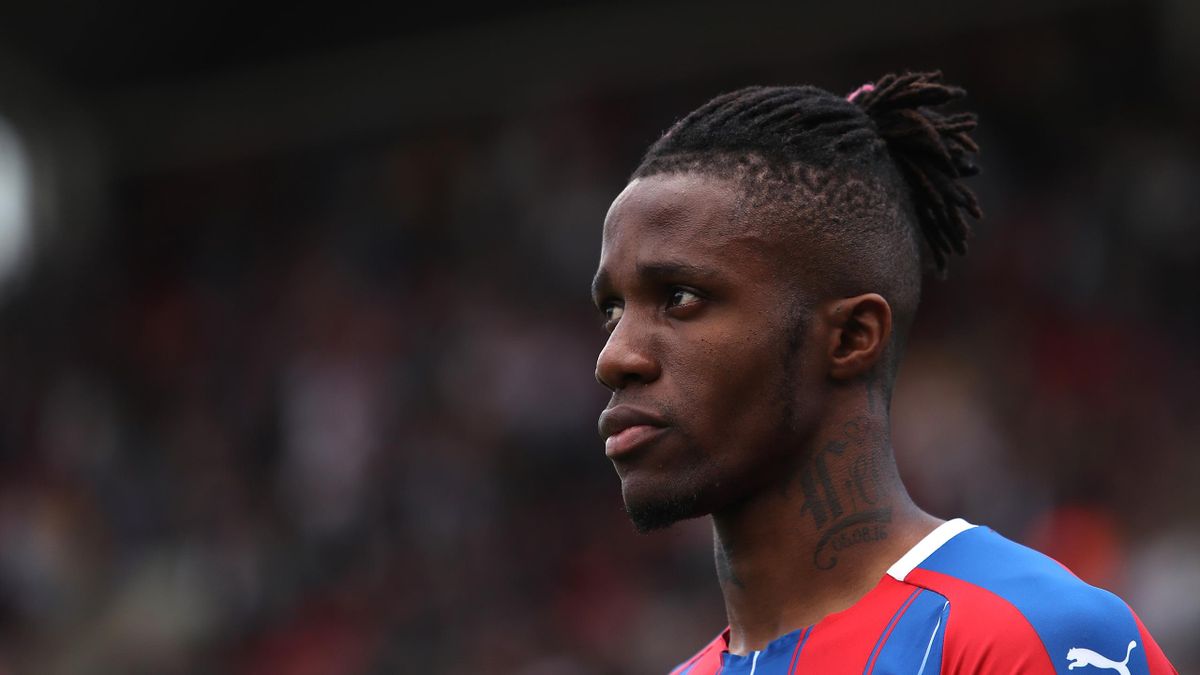 Paris Saint-Germain 'to bid for £100m Wilfried Zaha' - Eurosport