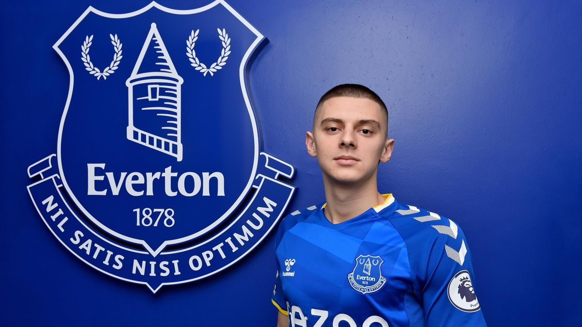 HALEWOOD, ENGLAND - JANUARY 01 (EXCLUSIVE COVERAGE) Vitaliy Mykolenko poses for a photo after signing for Everton FC at USM Finch Farm on January 01 2022 in Halewood, England. (Photo by Tony McArdle/Everton FC via Getty Images)
