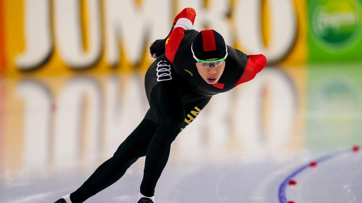 Ziwen Lian of China competing in the Men's B Group 1500m during the Speedskating World Cup 2 at Thialf on November 20, 2022 in Heerenveen, Netherlands (Photo by Andre Weening/BSR Agency/Getty Images)