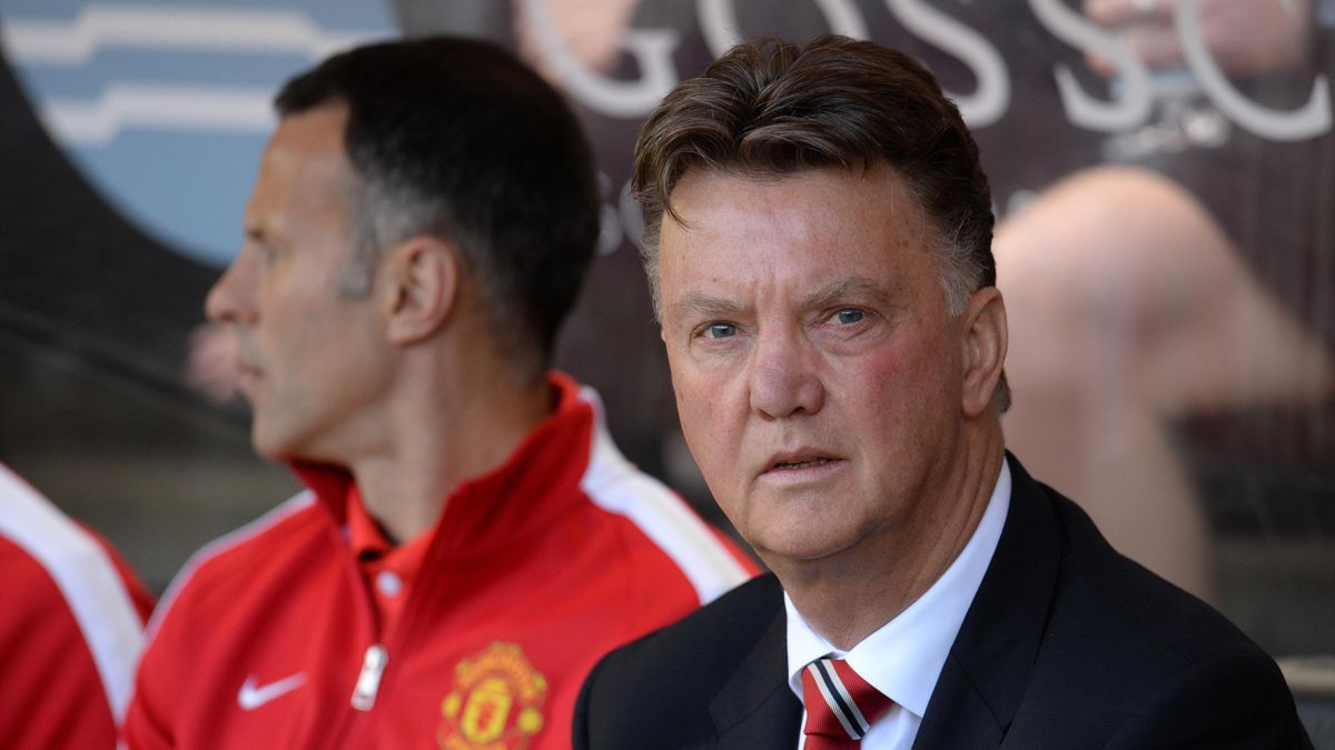 Coach Louis Van Gaal Sieht Sich Bei Manchester United Massiver Kritik Aus Der Mannschaft Ausgesetzt Eurosport