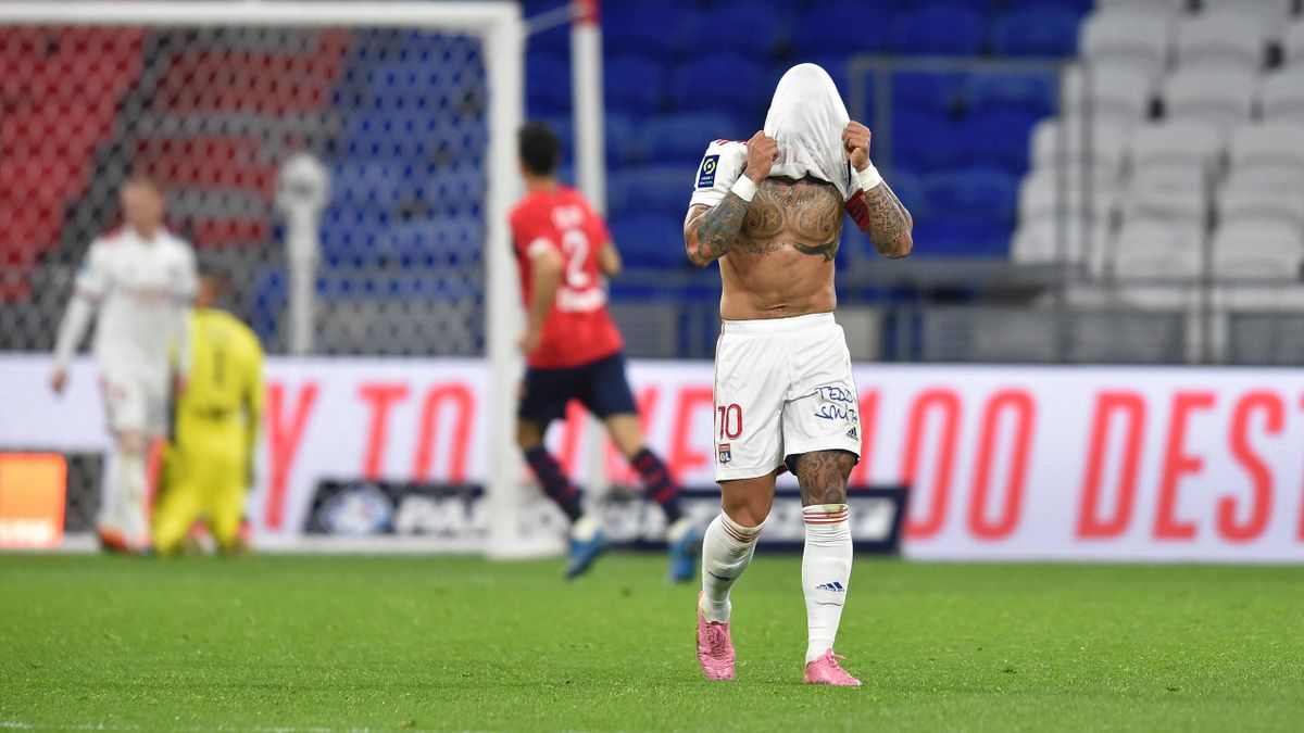 Memphis Depay abattu après la victoire de Lille à Lyon