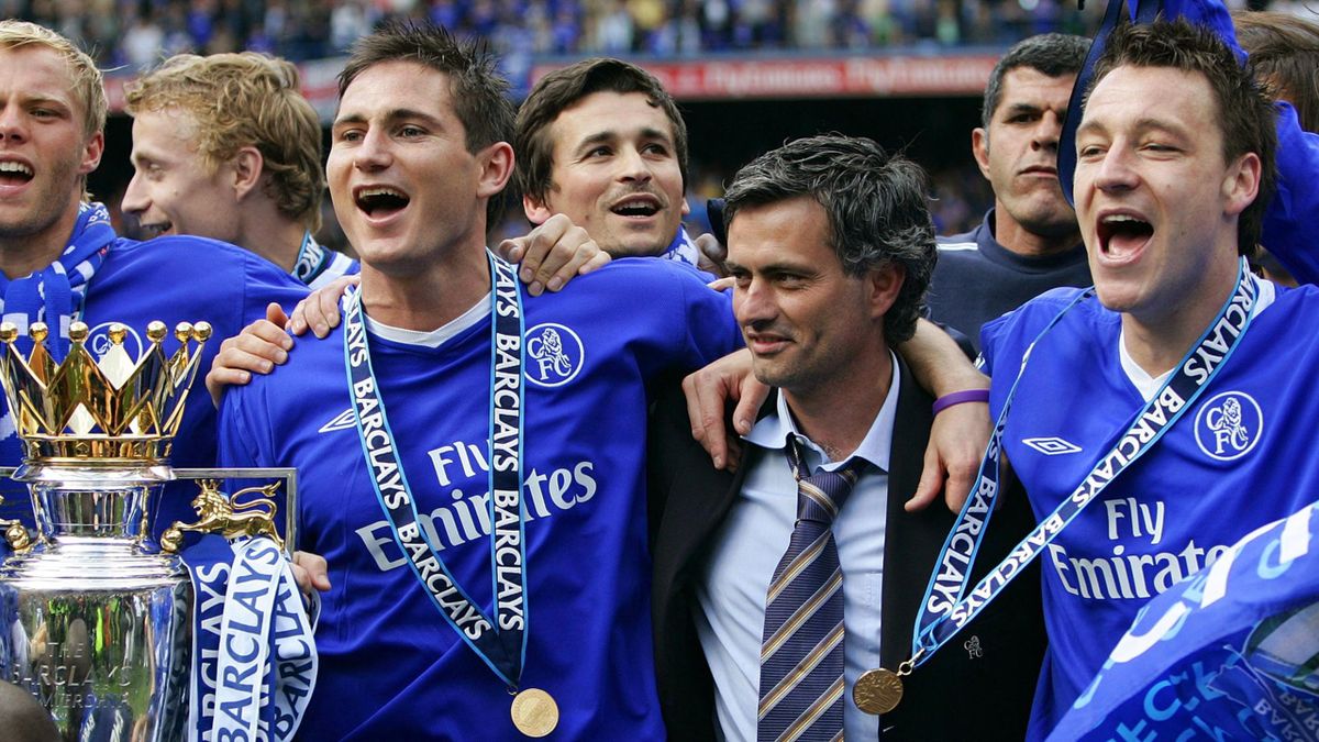 Chelsea manager Mourinho lifts the English Premier League soccer trophy with Gudjohnson, Lampard and Terry at Stamford Bridge in 2005.