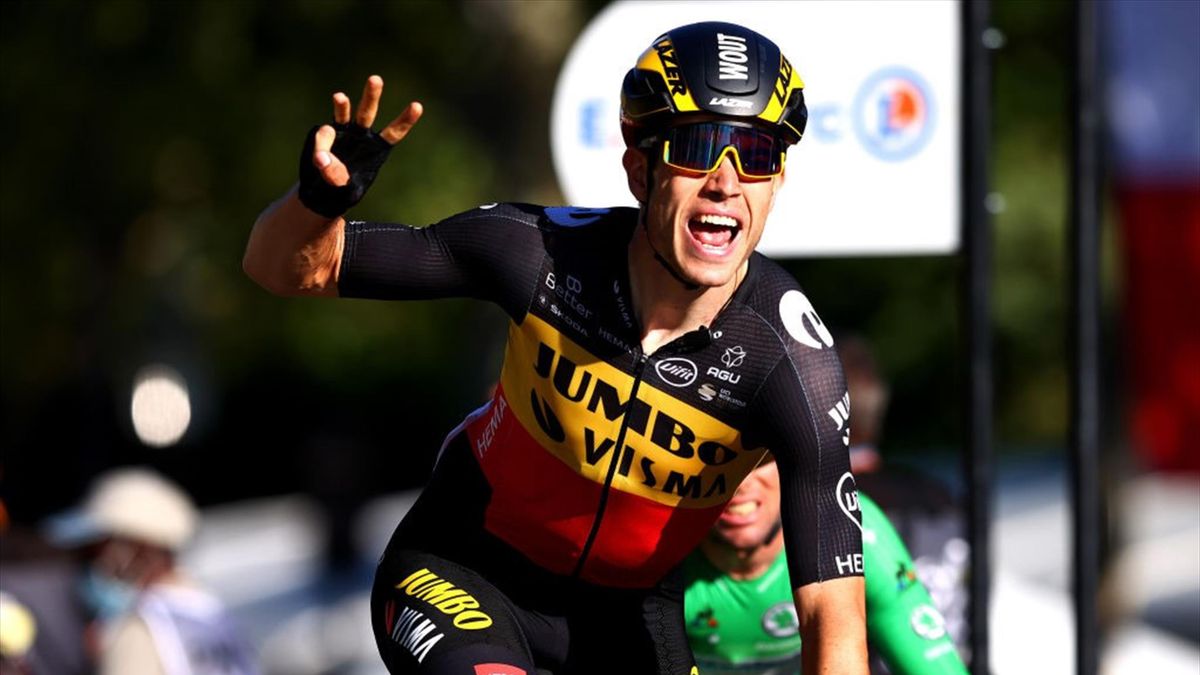 Wout van Aert a remporté le sprint sur les Champs-Elysées, lors du Tour de France 2021