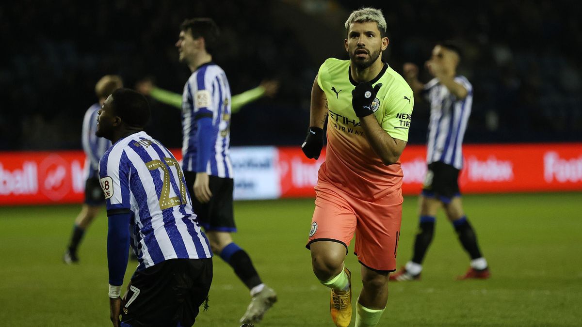 Football news - Sergio Aguero sends Manchester City into ...