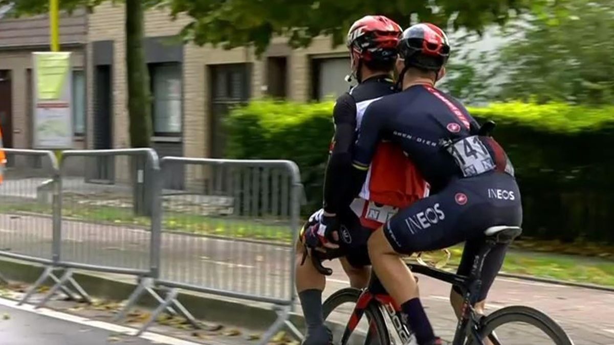 Heartwarming scenes: Caleb Ewan hitches a lift… on Michal ...