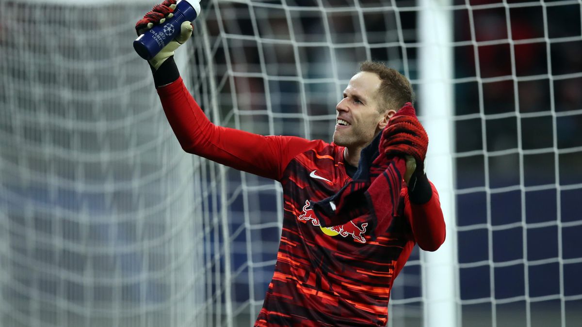 Gulacsi 2025 Ig Hosszabbitott A Leipziggel Eurosport