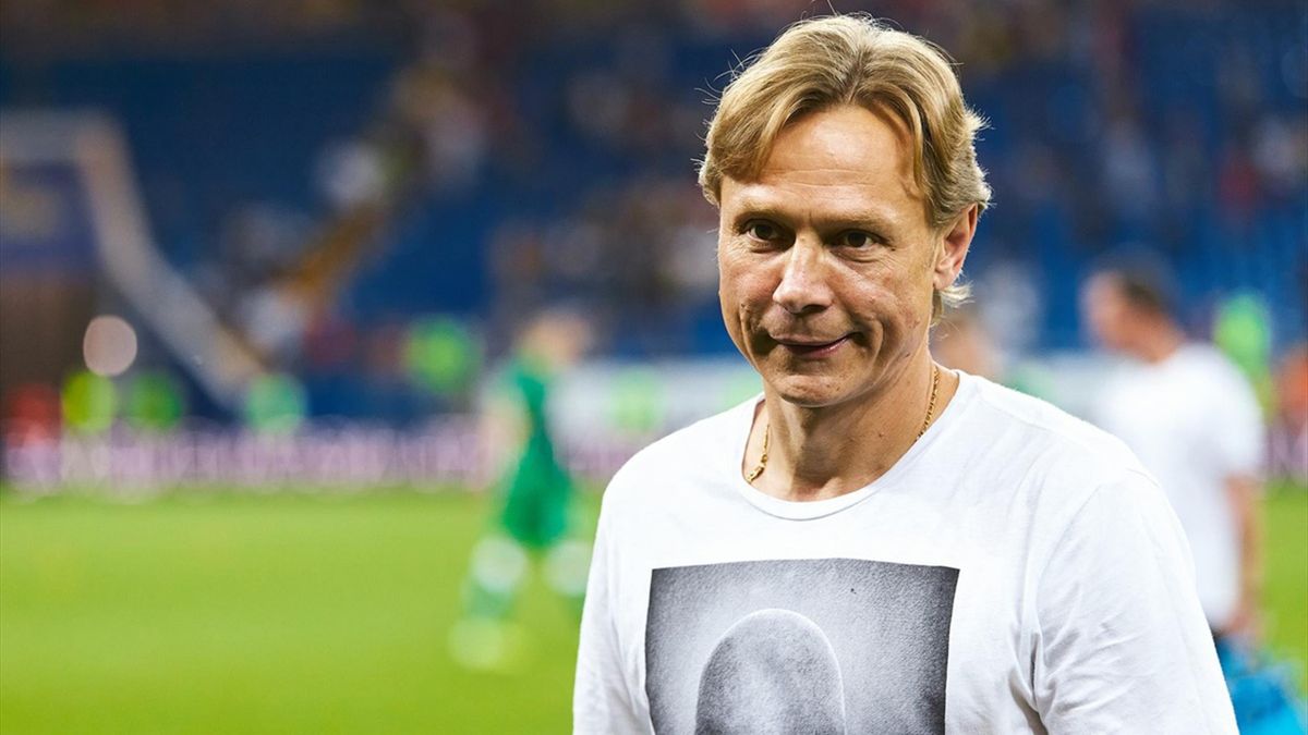 Valerij Karpin Vysmeyal Sluhi Otpravlyayushie Ego V Lokomotiv Rpl Eurosport