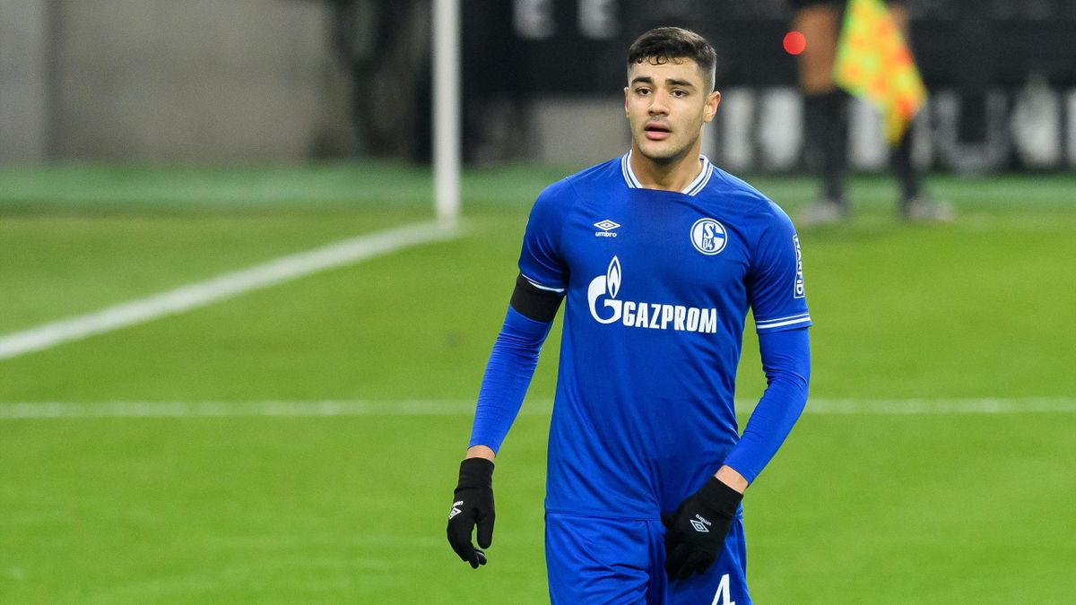 Ozan Kabak wechselt auf Leihbasis vom FC Schalke 04 zum FC Liverpool in die Premier League