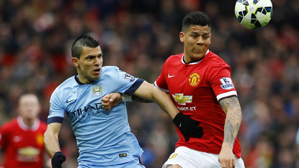 Football - Manchester United v Manchester City - Barclays Premier League - Old Trafford - 12/4/15