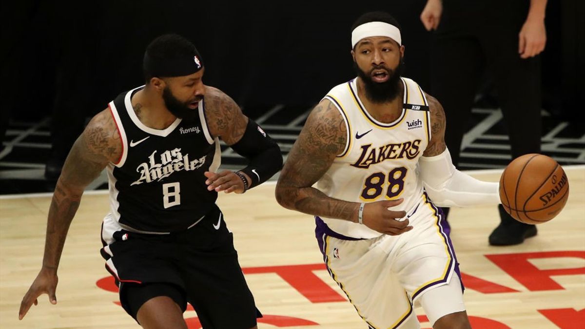 Los Clippers sobrepasan a los Lakers; Doble-doble de Willy Hernangómez
