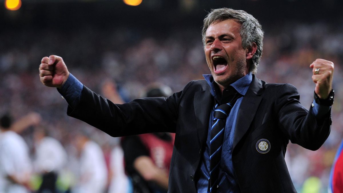 José Mourinho est au sommet en 2010, lorsque l'Inter remporte la Ligue des champions
