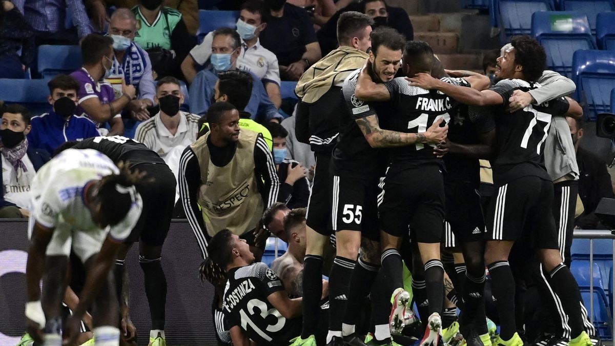 Ligue des champions, 2e journée - Incroyable : Le Real Madrid battu par le Sheriff  Tiraspol au Bernabeu (1-2) ! - Eurosport