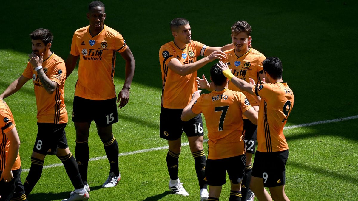 Premier League Wolverhampton Corrige Everton Et Reste Bien Place Dans La Course A L Europe Eurosport