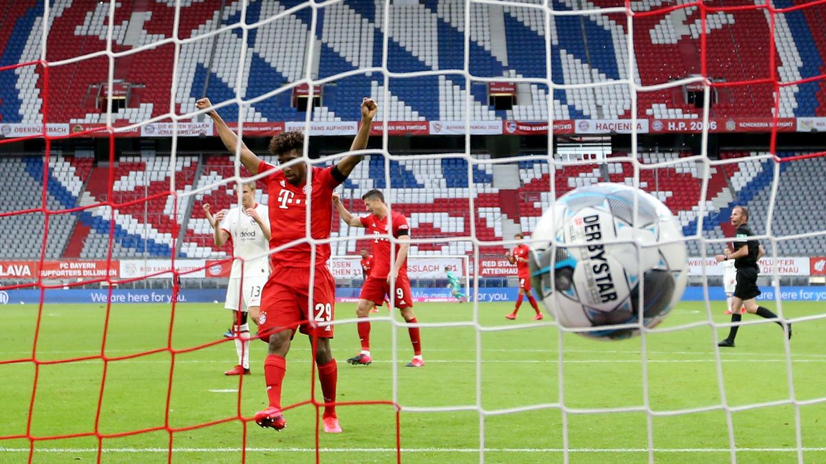 na stadione bavarii vyrosli sornyaki