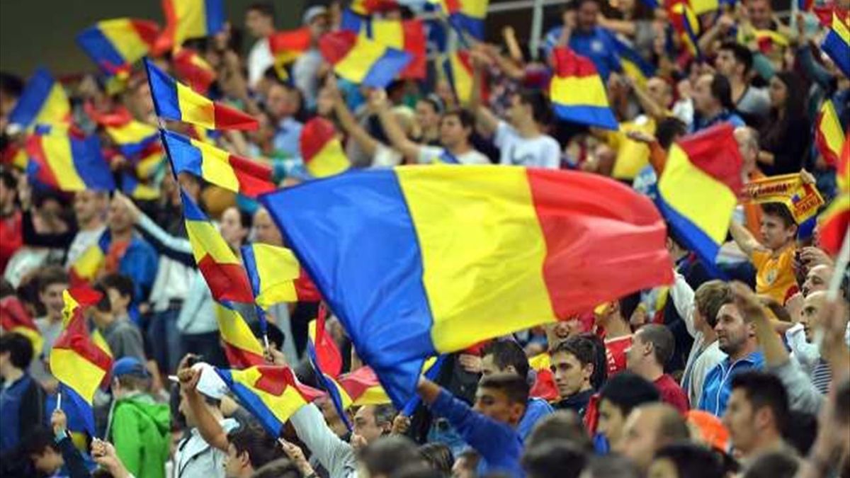 Suporteri România
