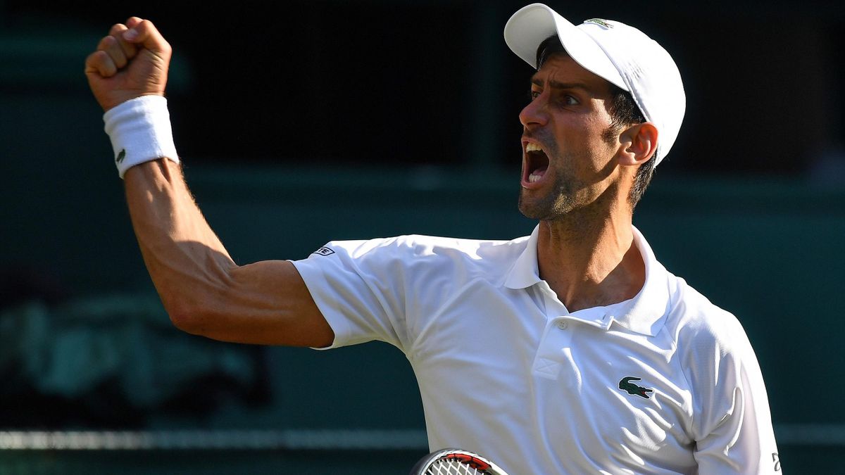 Novak Djokovic continue d'avancer à Wimbledon.
