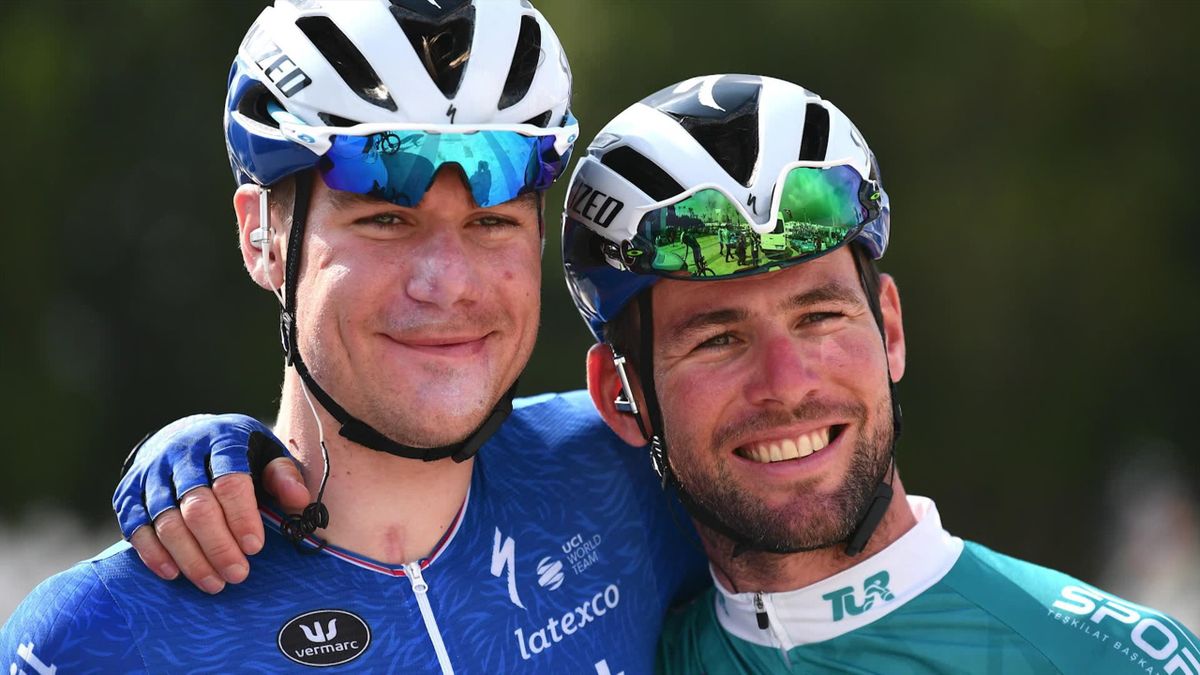 Fabio Jakobsen over concurrentie ploeggenoot Cavendish:  “Dat niet alles zeker is, houdt me scherp”