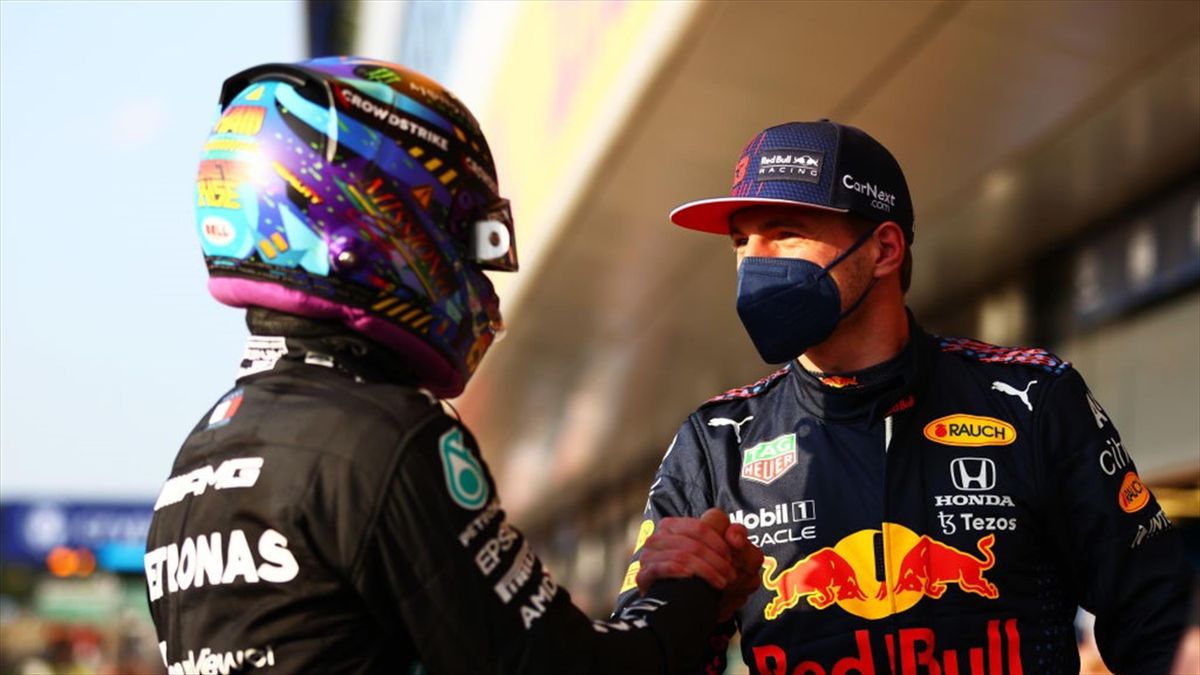 Max Verstappen (Red Bull) et Lewis Hamilton (Mercedes) au Grand Prix de Grande Bretagne 2021