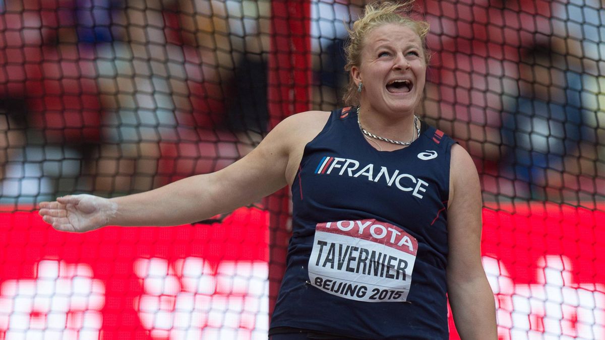 Alexandra Tavernier en bronze au marteau, deuxième ...