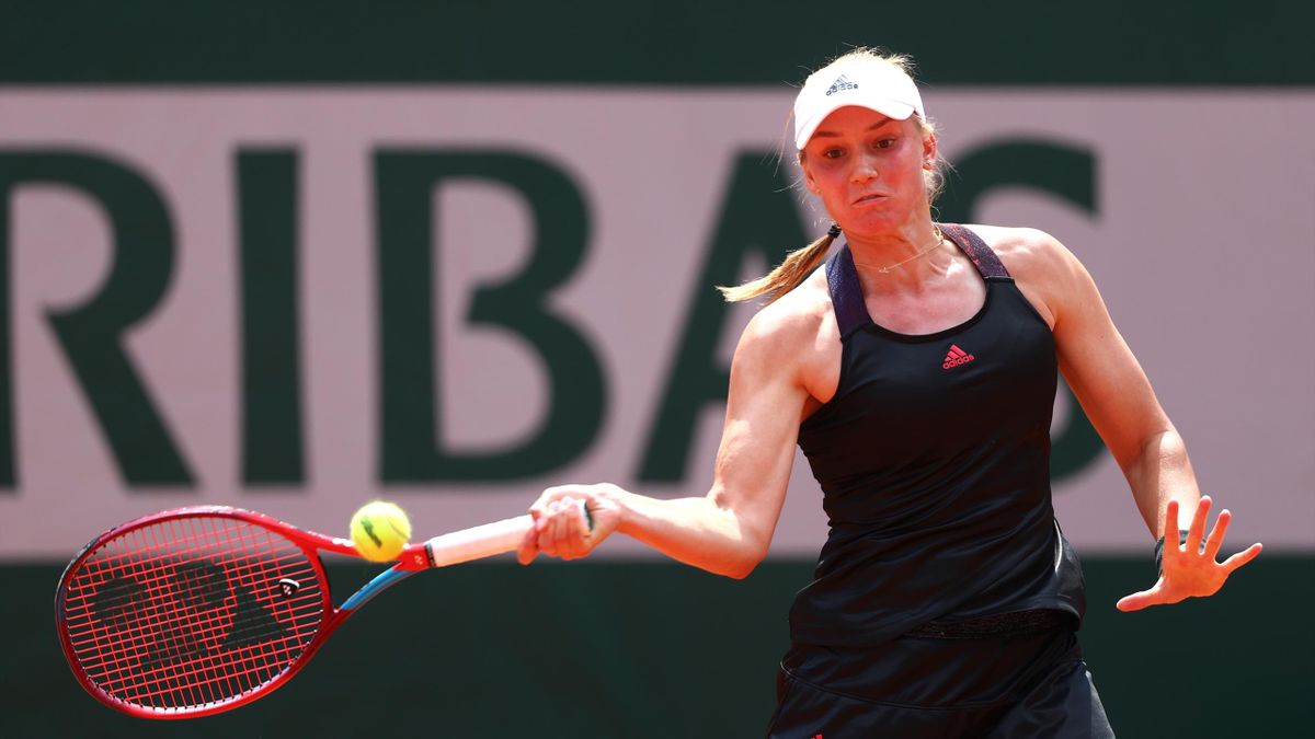 Elena Rybakina of Kazakhstan plays a forehand in their ladies singles quarter final match against Anastasia Pavlyuchenkova of Russia during day ten of the 2021 French Open at Roland Garros on June 08, 2021 in Paris, France.