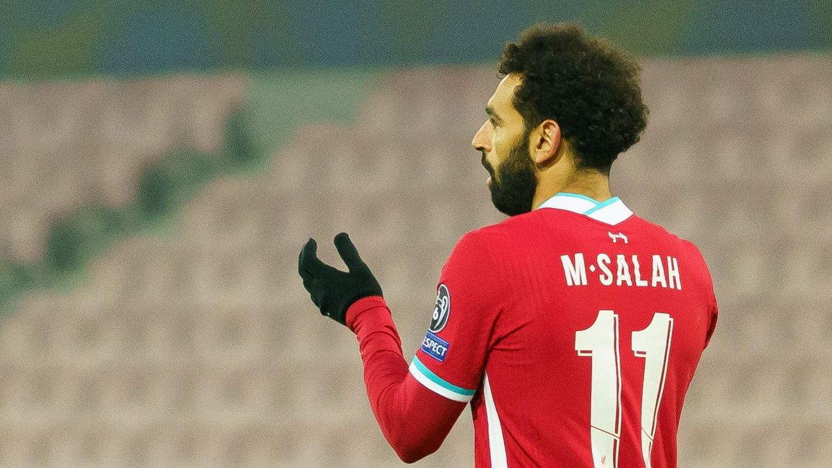 Mohamed Salah of FC Liverpool looks on during the UEFA Champions League Group D stage match between FC Midtjylland and Liverpool