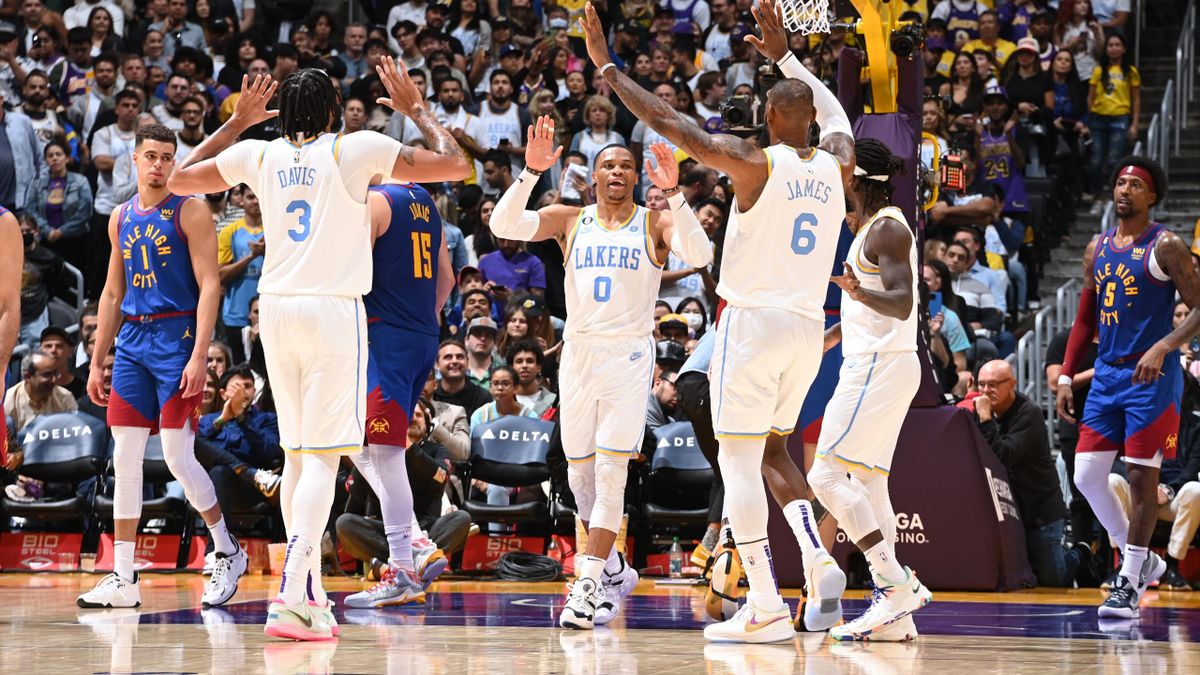LeBron James, Anthony Davis y Russell Westbrook en la victoria de Los Angeles Lakers frente a Denver Nuggets