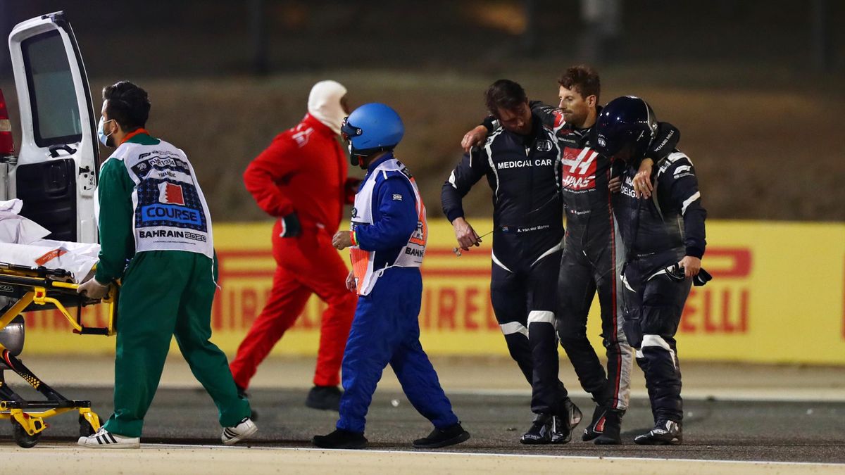Grosjean Crash In Bahrain Hamilton Reagiert Ein Riesenschock Eurosport