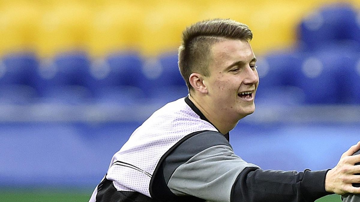 igrok cska aleksandr golovin vyigral