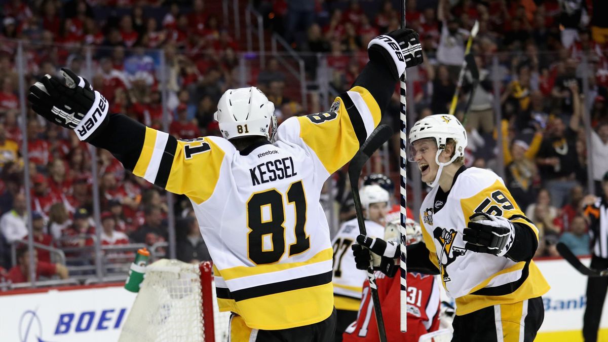 Phil Kessel #81 of the Pittsburgh Penguins celebrates with Jake Guentzel #59