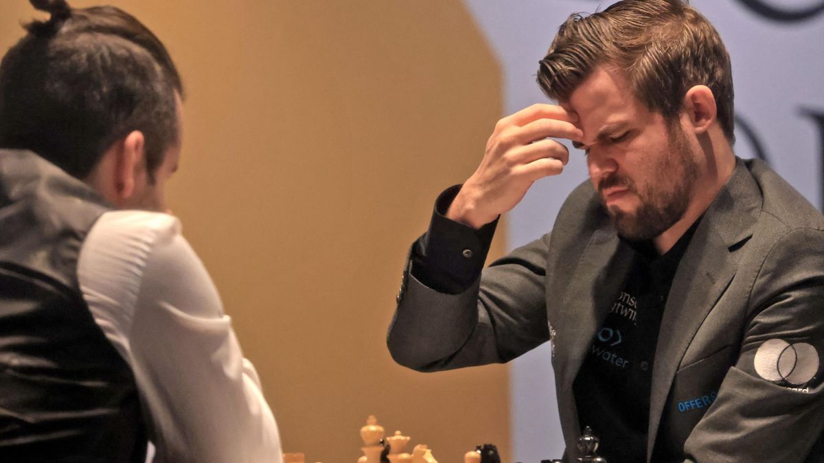 Magnus Carlsen gegen Jan Nepomnjaschtschi