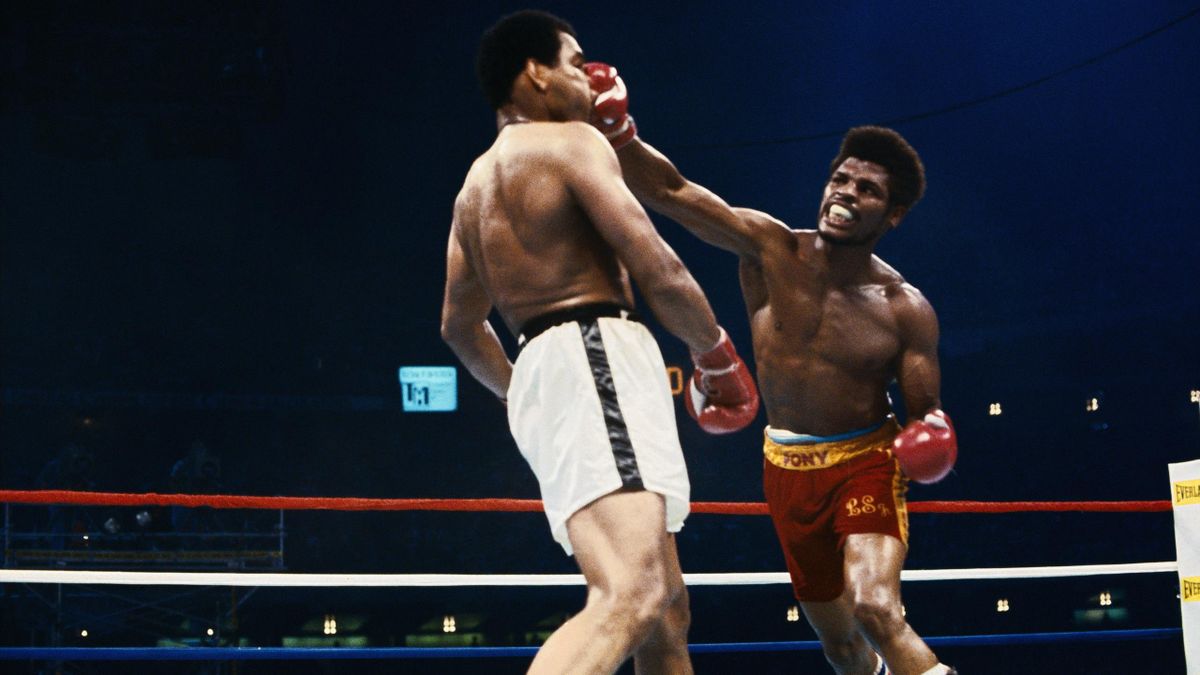 Leon Spinks schlägt Muhammad Ali