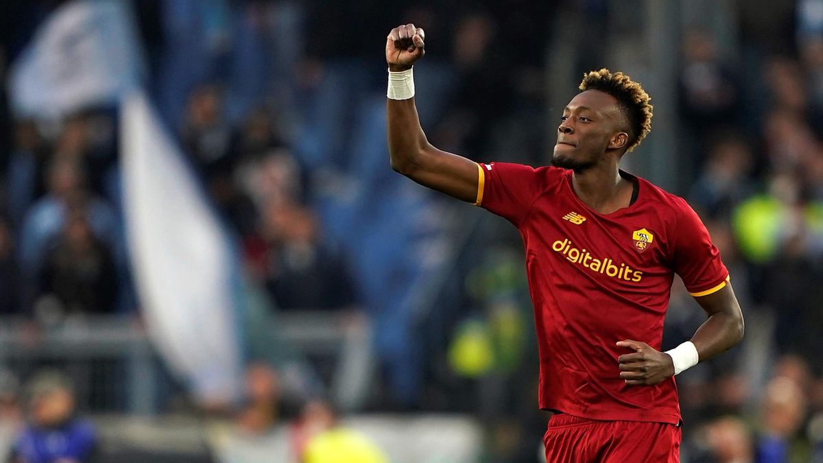 Tammy Abraham's red-hot form continues with brace as Roma beat Lazio in  Rome derby - Eurosport