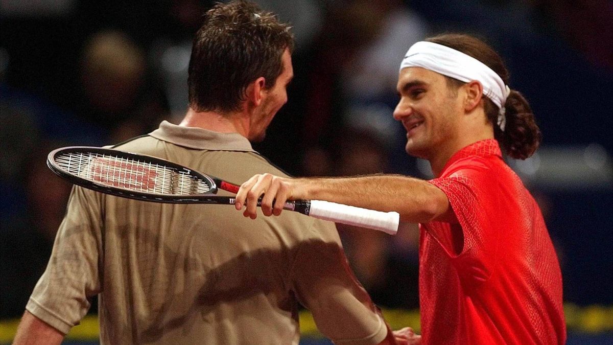 Roger Federer à Bâle, en 2001, contre Julien Boutter.