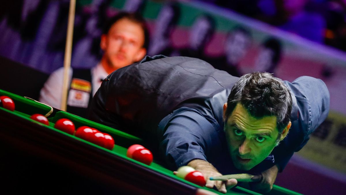 Snooker News Judd Trump And Ronnie O Sullivan In Action On Bumper Opening Day Of English Open Eurosport