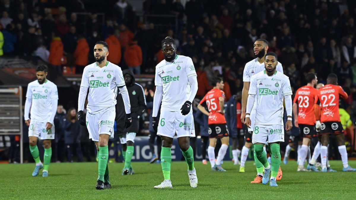 L'AS Saint-Etienne en plein désarroi après son humiliation à Lorient (6-2)