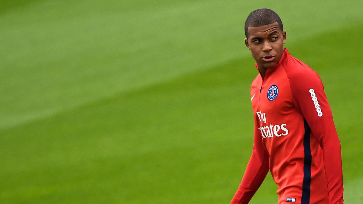 Igroki Pszh Zatrollili Kiliana Mbappe Sravniv Ego S Donatello Iz Cherepashek Nindzya Eurosport