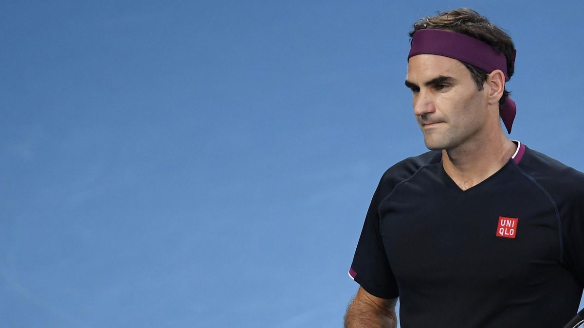 Tennis news - Roger Federer out of French Open after knee ...