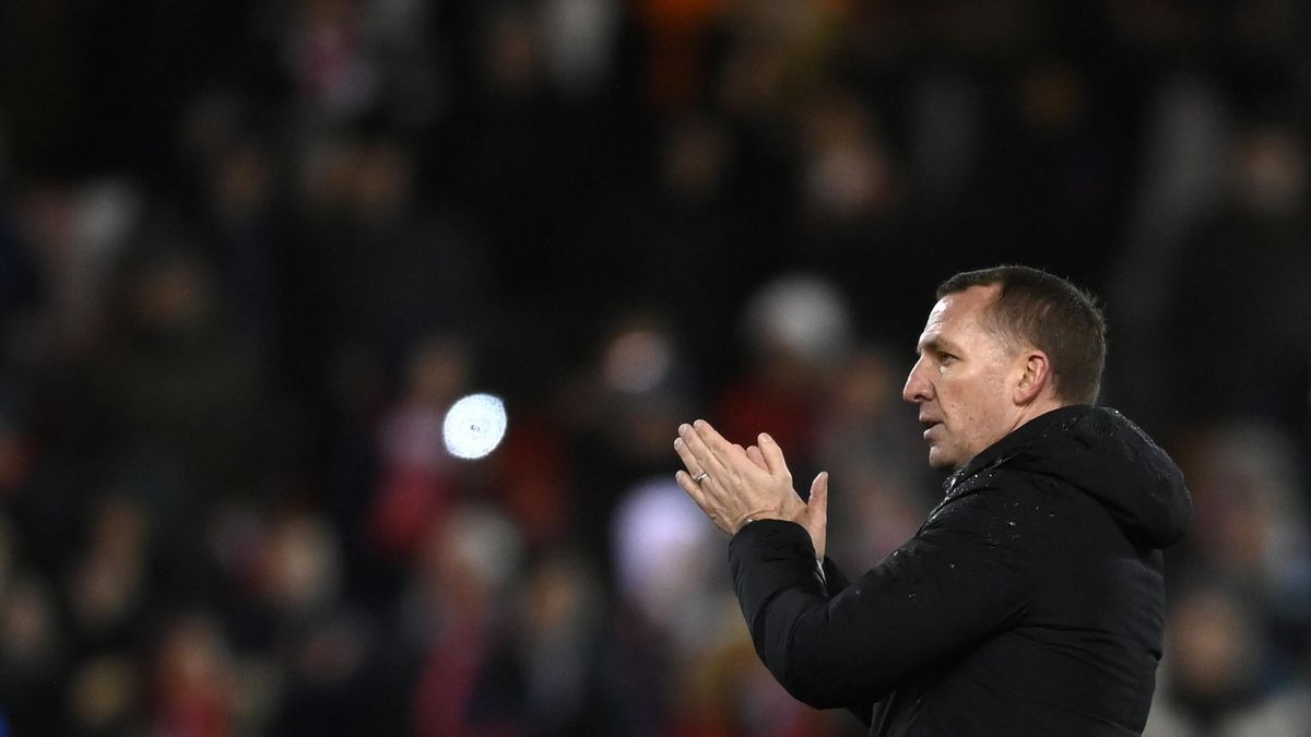 Brendan Rodgers applauds the away fans at the City Ground following Leicester’s loss