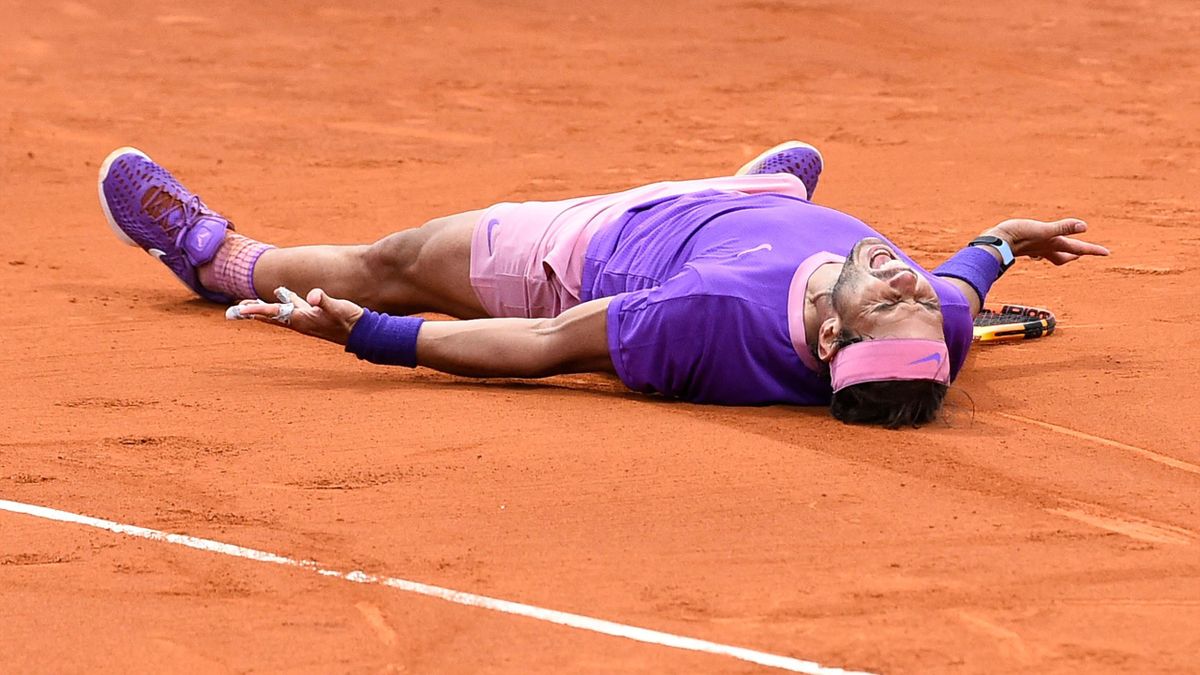 Rafa Nadal celebra su duodécimo título en el trofeo Conde de Godó