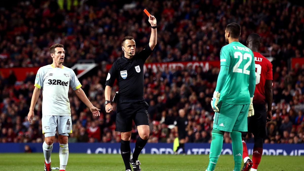 Manchester United Derby County Manutd Blamiert Sich Im Liga Cup Gegen Zweitligist Eurosport
