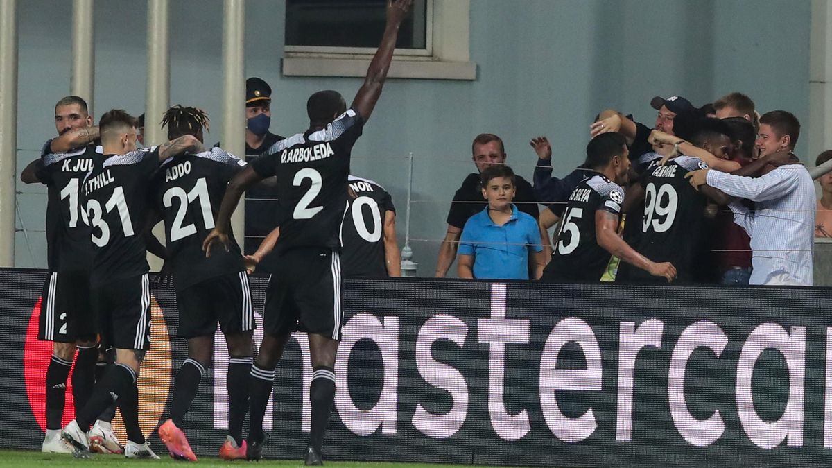 The FC Sheriff players celebrate goal during the UEFA Champions League Play-Offs Leg One match between FC Sheriff and Dinamo Zagreb at Sheriff Stadium on August 17, 2021 in Tiraspol, Moldova