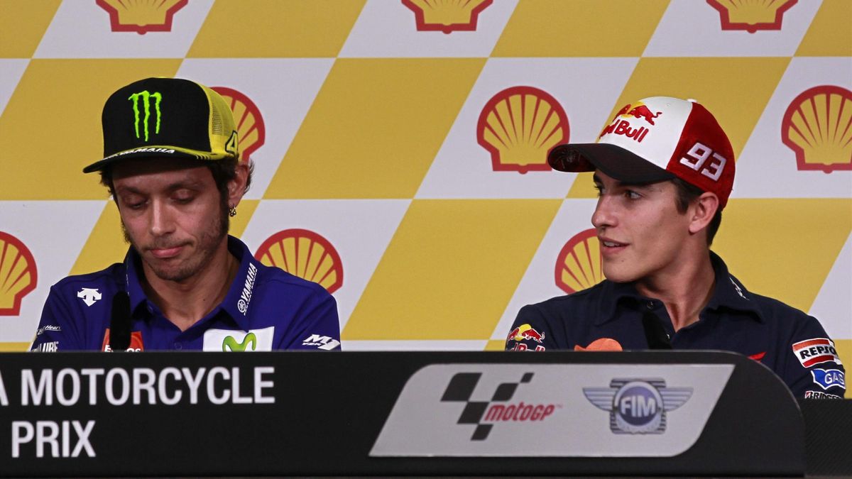 Valentino Rossi y Marc Márquez en el Gran Premio de Malasia 2015