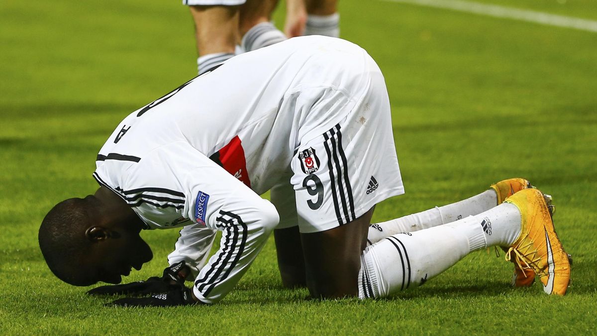 Demba Ba Beşiktaş tarihinde iz bıraktı - Eurosport