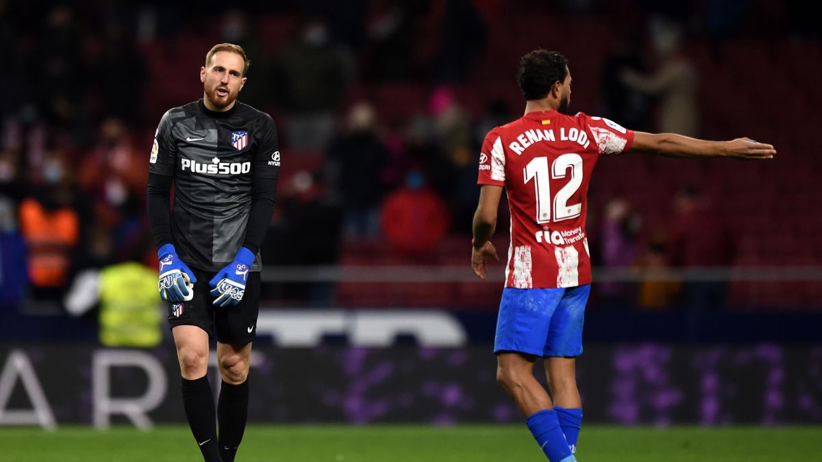 Jan Oblak et Renan Lodi après la défaite de l'Atlético contre Majorque (1-2) lors de la 16e journée de Liga