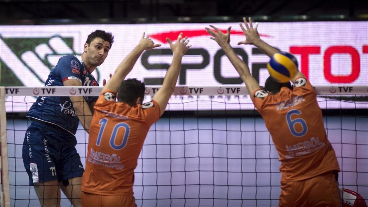 Erkekler Voleybol Ligi Halkbank 3 0 Inegol Belediyesi Eurosport